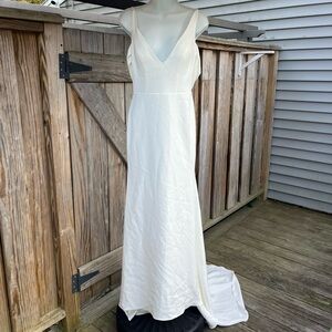 Hermione Collection Elegant Wedding Dress Size Medium